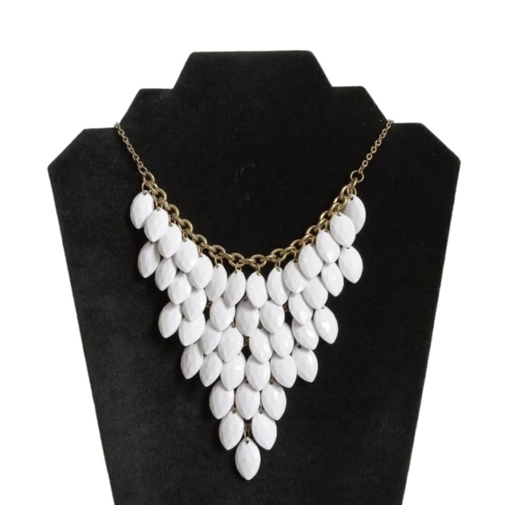 White and Gold Toned Acrylic Pointed Oval Beaded Bib Cluster Statement Necklace